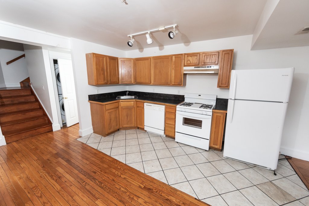 106 West Market St #5_006