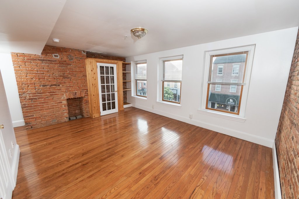 106 West Market St #5_011