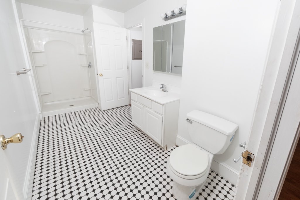 106 West Market St #5_012