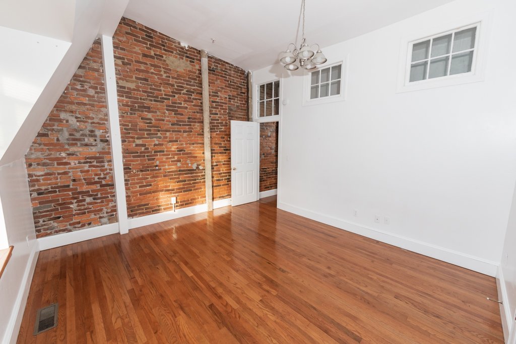 106 West Market St #5_017