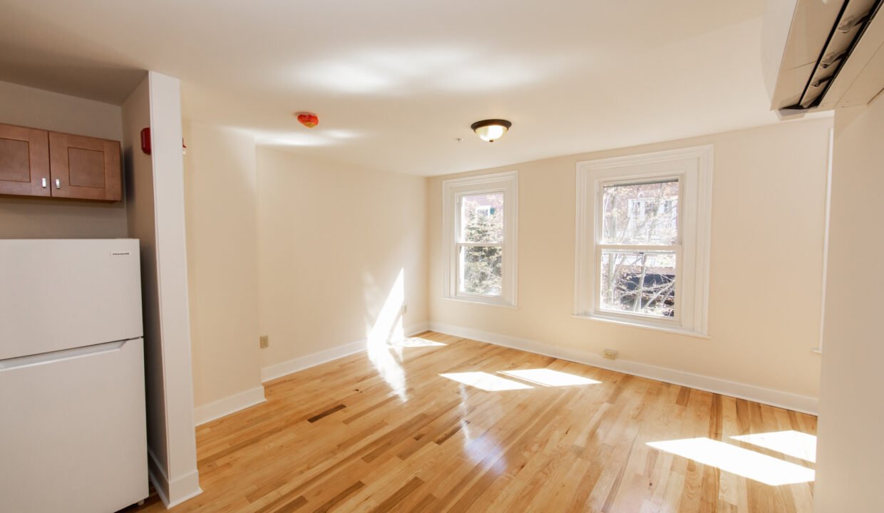 119 East Market #3_001