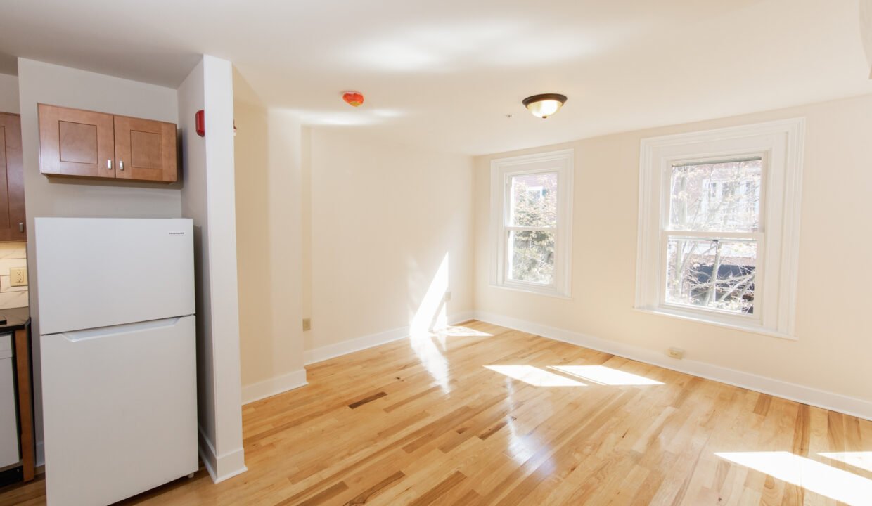 119 East Market #3_002