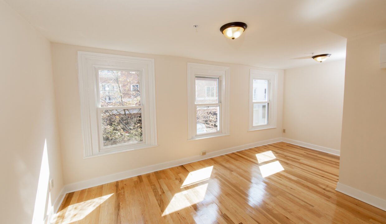 119 East Market #3_003