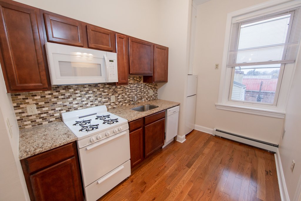 109-W-Gay-St-Apt-3_Web-Res_013