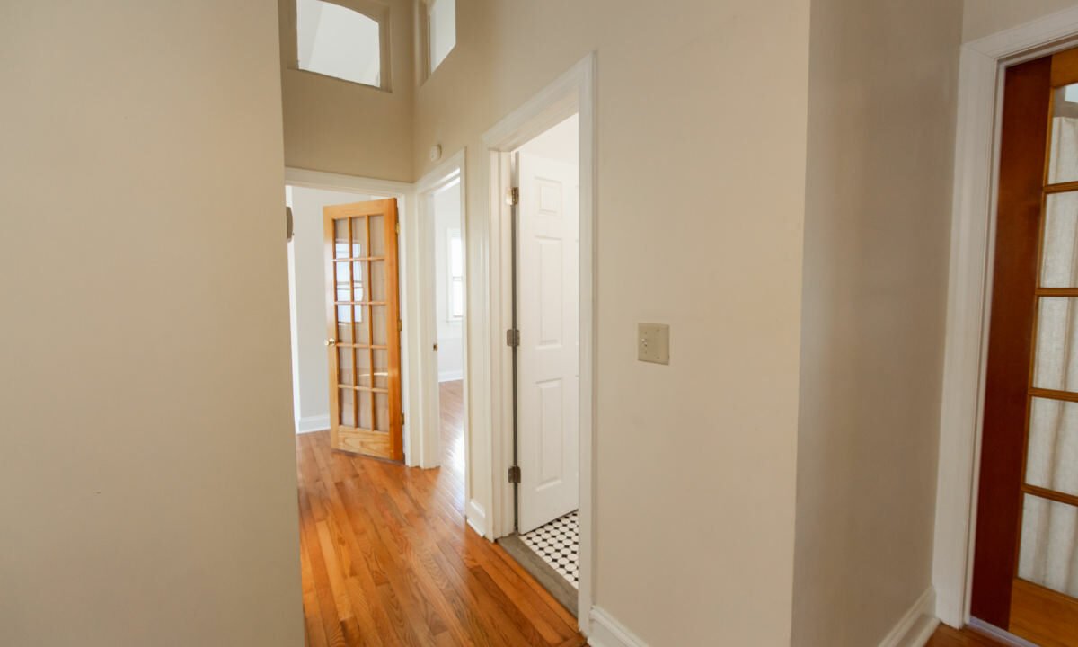 115-Middle-Alley-1_011