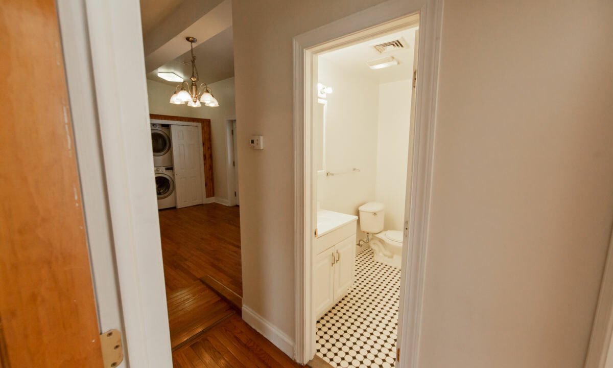 115-Middle-Alley-1_017