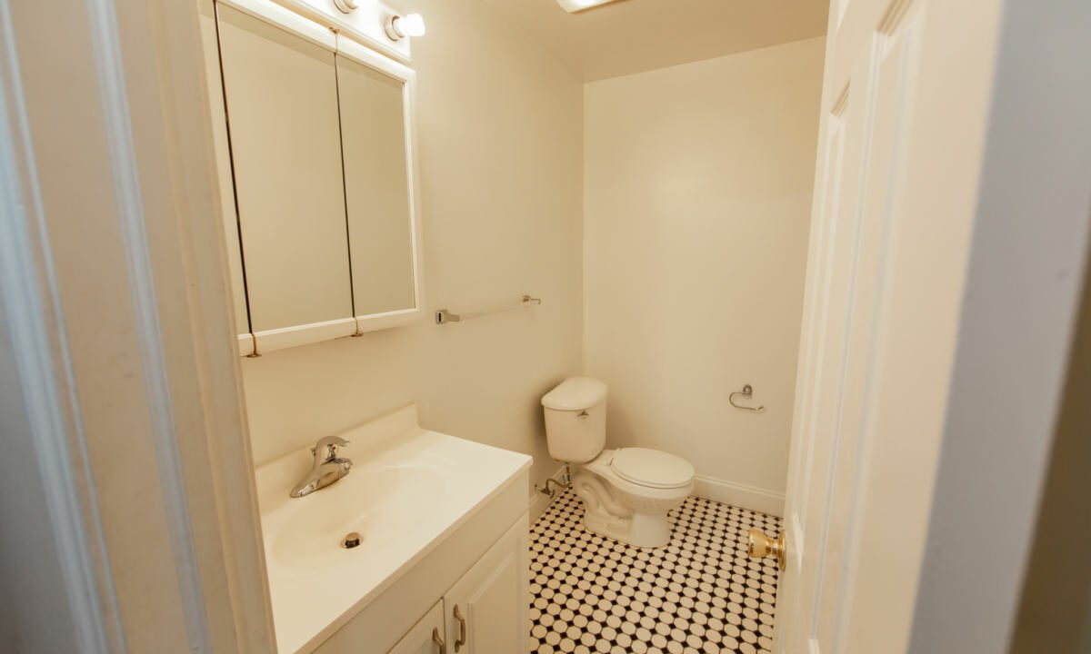 115-Middle-Alley-1_019
