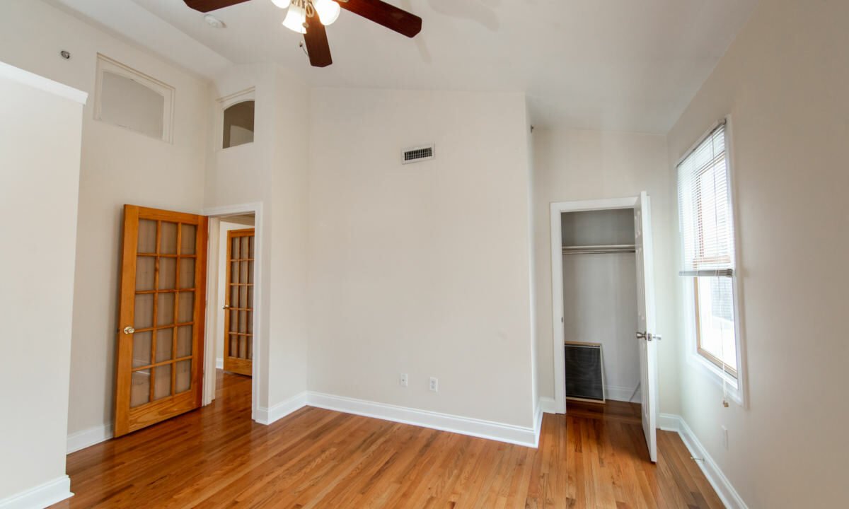 115-Middle-Alley-1_033