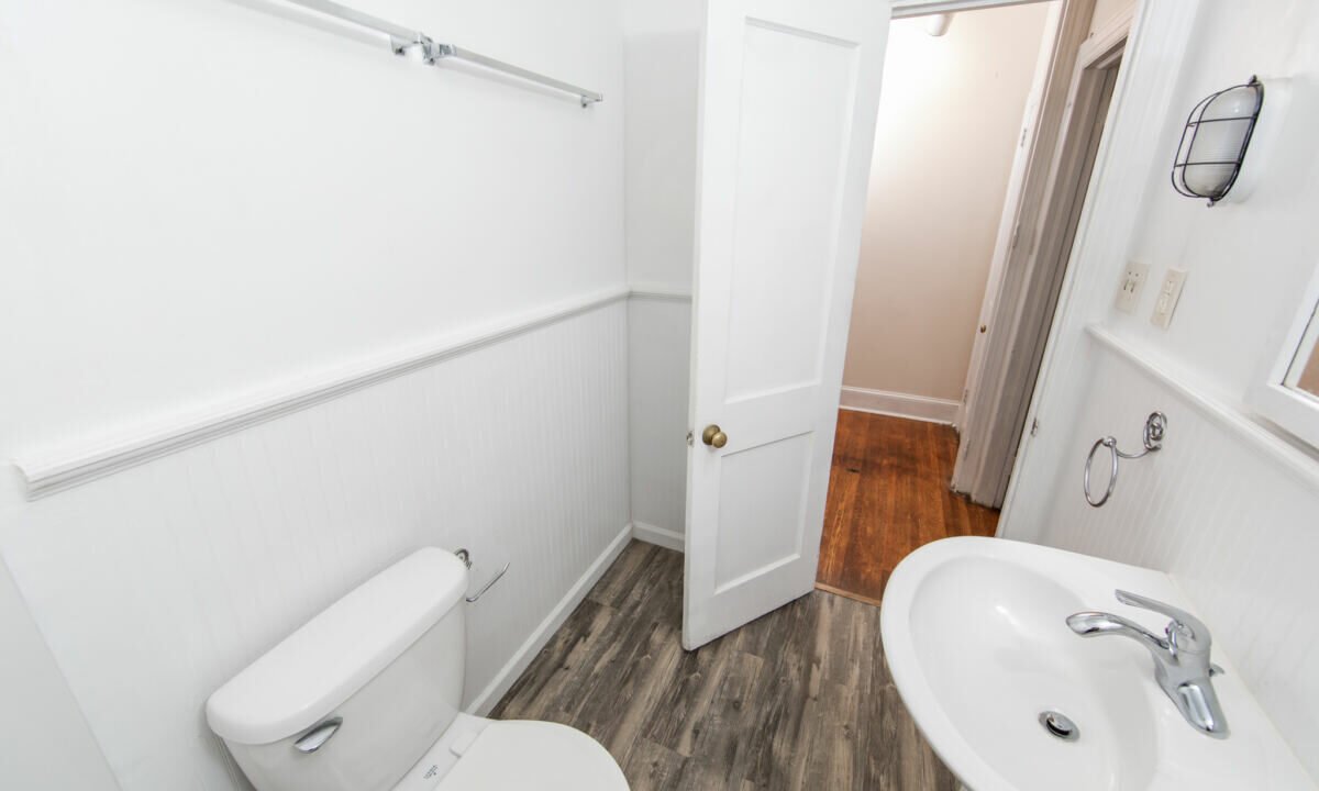 317-South-Walnut-1_006