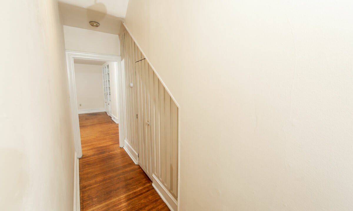 317-South-Walnut-1_011