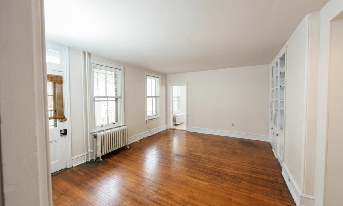 317-South-Walnut-1_012