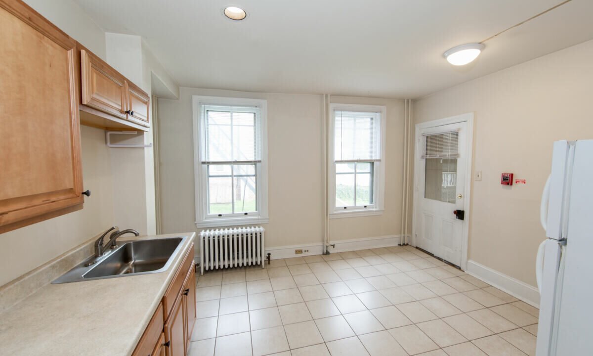 317-South-Walnut-1_017