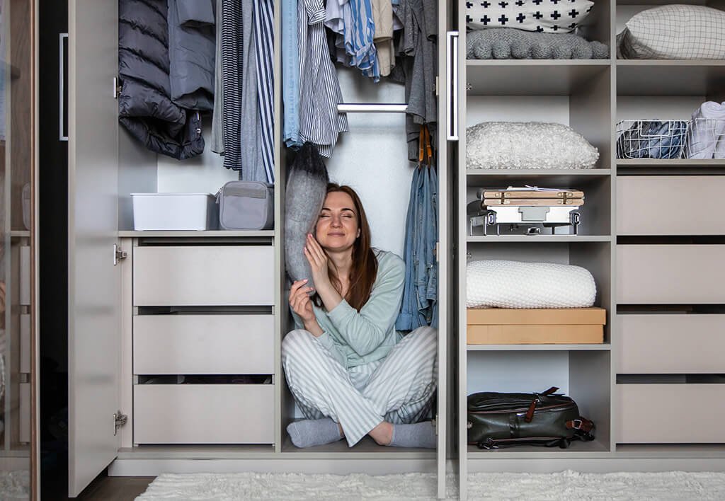 Bedroom Closets and Storage