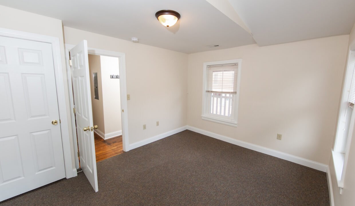 101 South Walnut #2_004