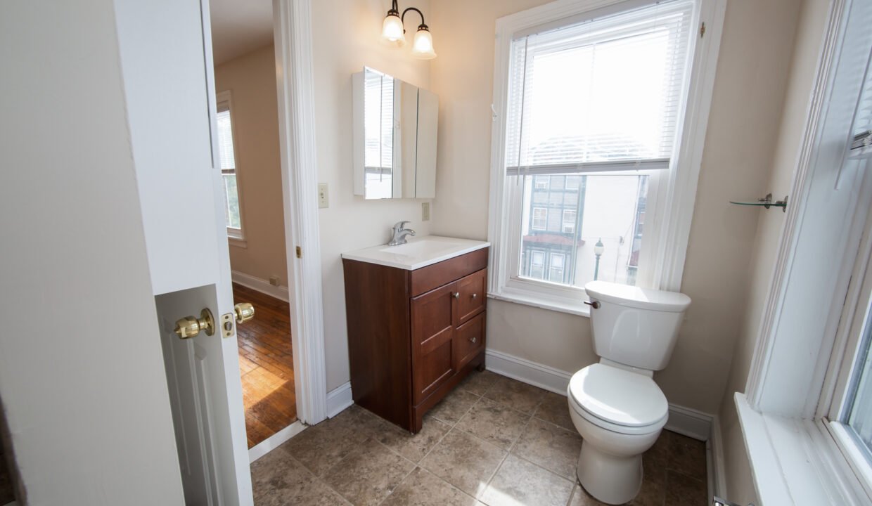 101 South Walnut #2_023