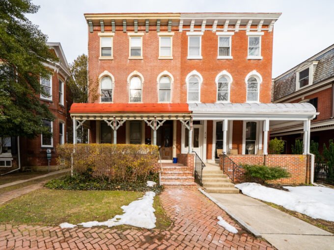 317 South Walnut Street Apt 3