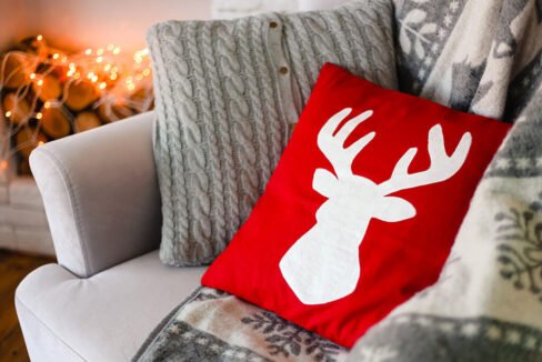 Small Space Holiday Decorating